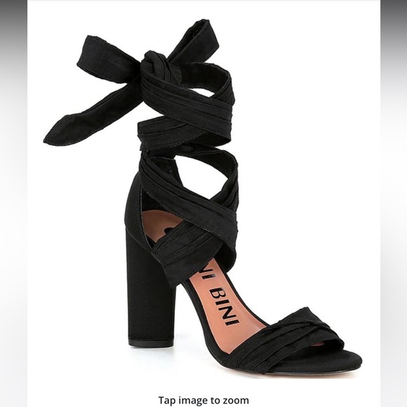 Gianni Bini
Astraahh Ankle Wrap Block Heel Sandals worn once super cute - - Picture 1 of 6